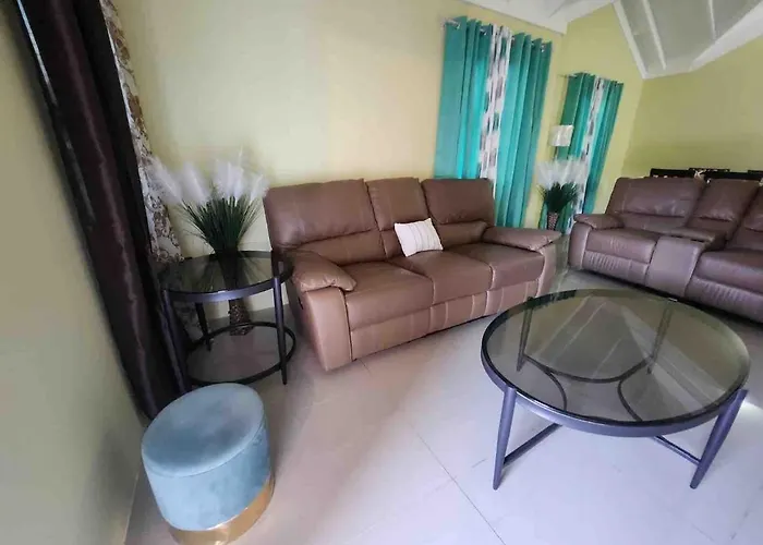 Quiet House Close By Ocho Rios